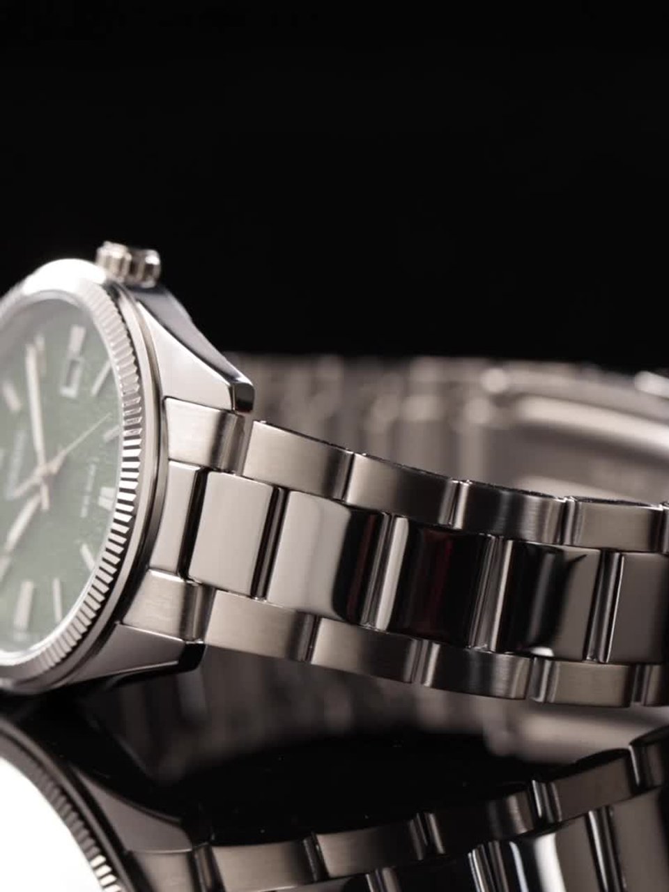 Buy CASIO ENTICER MEN MTP-1302DA-3AVDF Green Analog dial Stainless