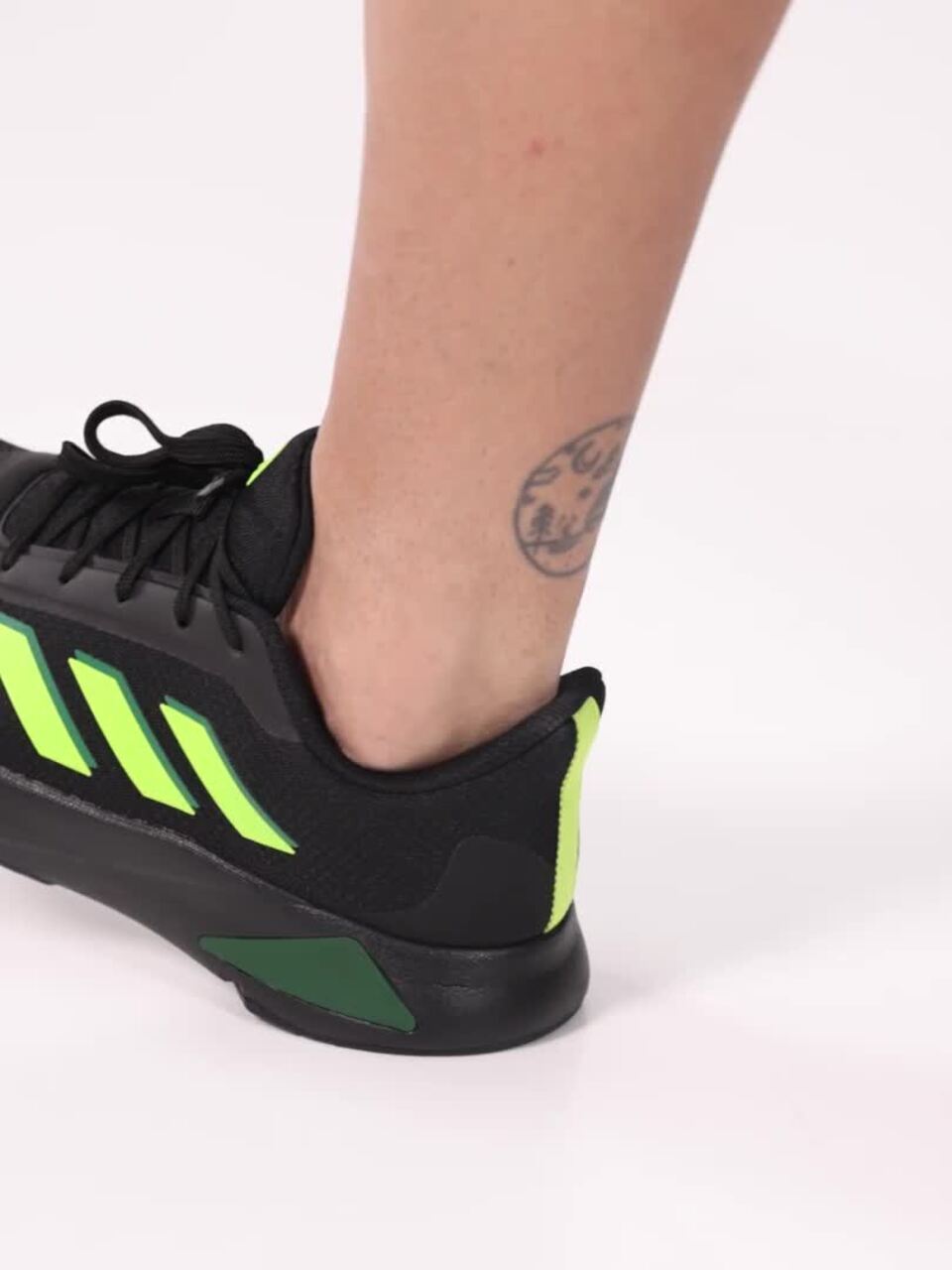 Buy ADIDAS Men Zapid Running Shoes Sports Shoes for Men 32355702