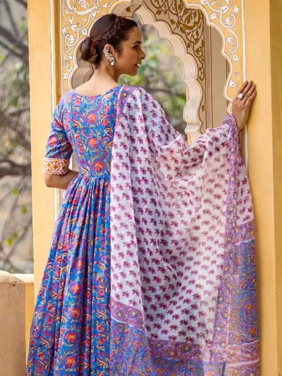 GoSriKi Damen Baumwollmischung Anarkali Floral Prin Produktbild-Vorschau 1