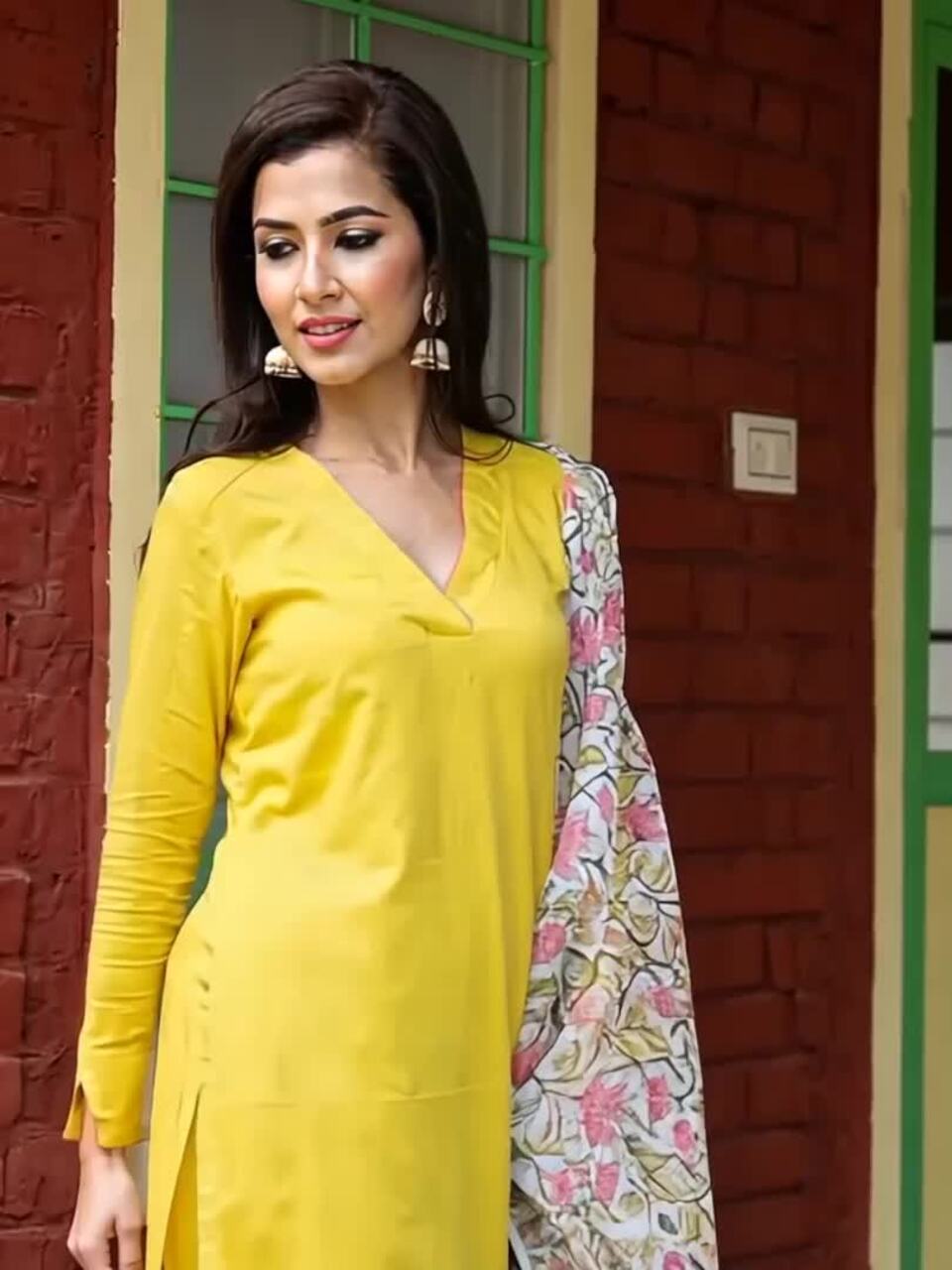 Buy Ambraee V-Neck Long Sleeves Straight Kurta With Trouser