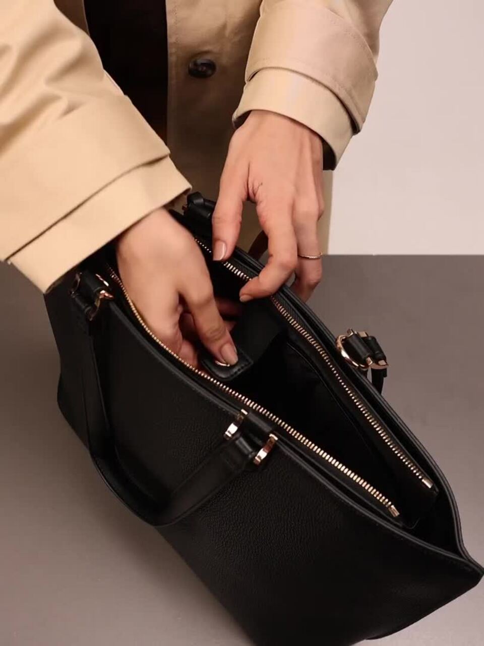 Buy IRTH by House of Titan Jackie Tote Bag Fits Upto 14