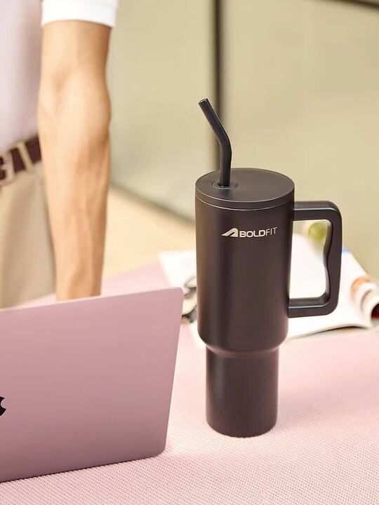 BOLDFIT Black Solid Stainless Steel Double Wall Vacuum Tumbler