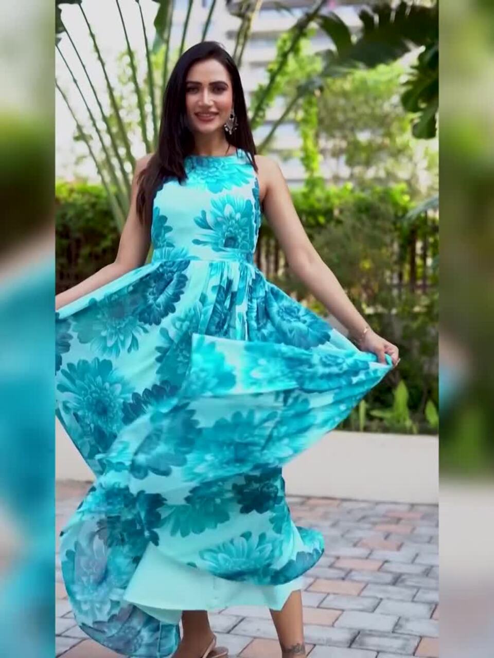 Buy ODD BY chansi TRENDZ Floral Print Boat Neck Sleeveless Flared