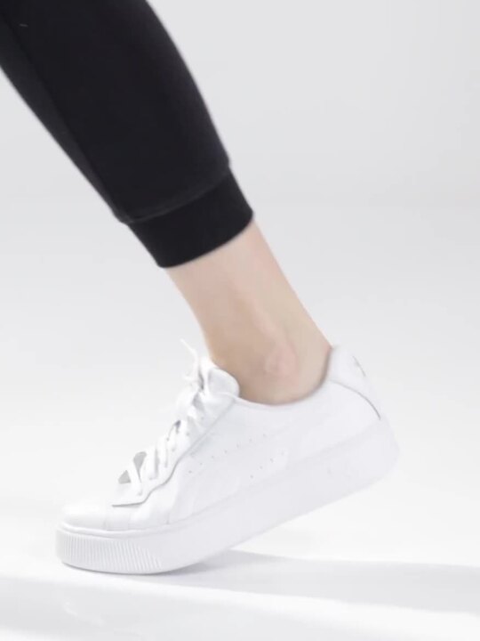 ☆送料無料☆ Puma Vikky Stacked L ☆ Amazon.com | PUMA Women's Sneaker, Black Black Black 01, 10