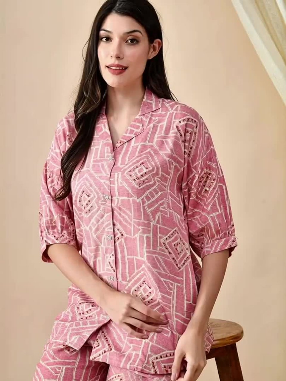 Buy Mintmarie Women Pink Geometric Print Rayon Nightwear Set