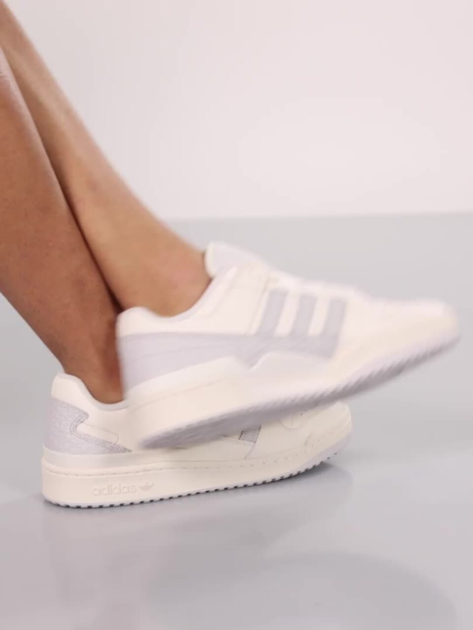 Buy ADIDAS Originals Men Forum Low Cl Leather Everyday Sneakers