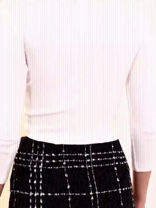 かさは Buy SASSAFRAS White Cropped Twisted Knot Top - Tops for Women