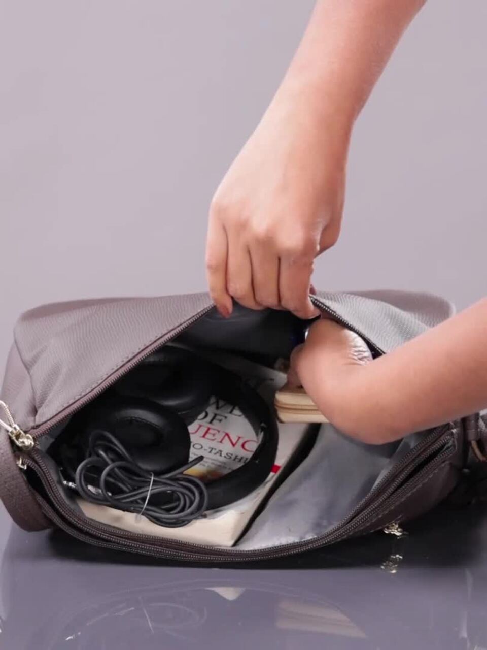 Buy Baggit Lxe Kurama Hh Vogee Structured Sling Bag With