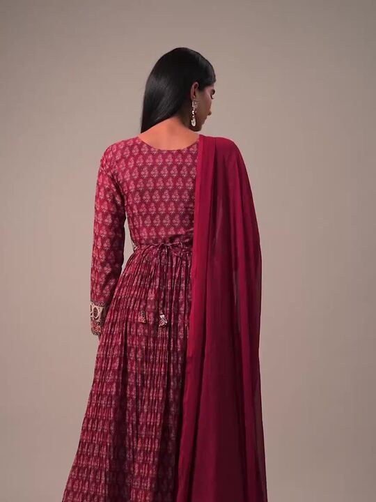 Buy KALKI Fashion Ethnic Motifs Printed Anarkali Kurta With Churidar &  Dupatta - Kurta Sets for Women 25415516 | Myntra