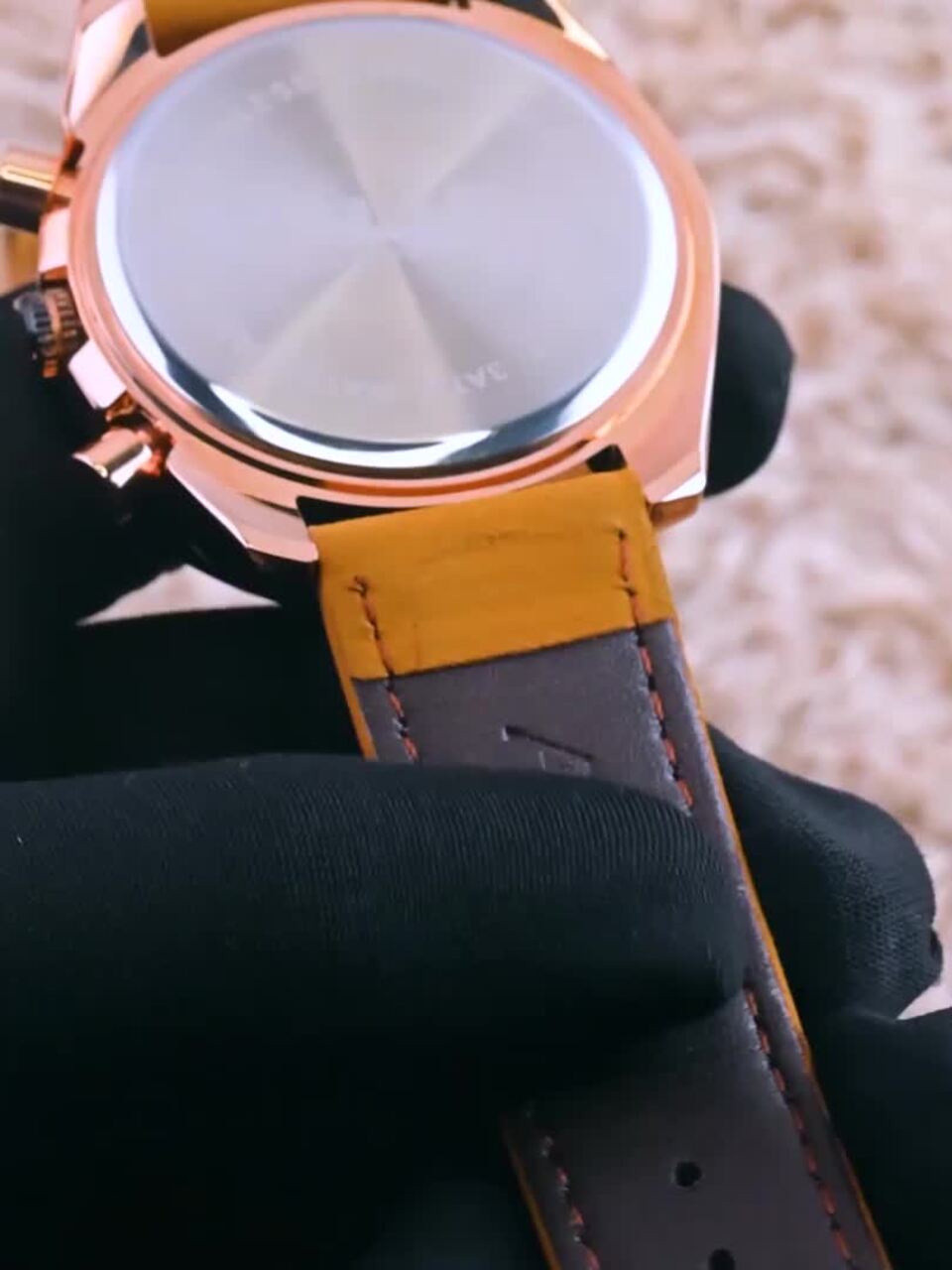 Buy ALIX Men Brass Dial & Leather Straps Analogue Chronograph