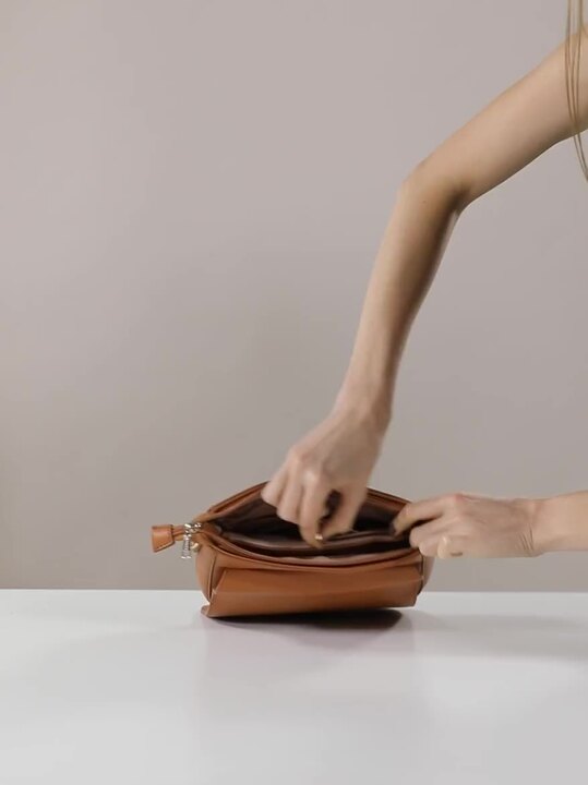 Shoulder Bag Caprese Brown Sling Bag Women Ladies Brown Caprese