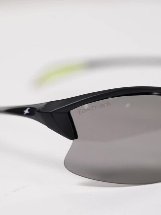 Cdg Converse Sizing Comme Des Garcons Size 40 Comme Des Garçons