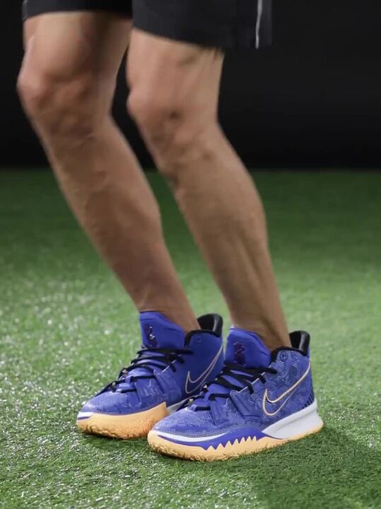 Buy Nike Men Blue KYRIE EP Mid-Top Basketball Shoes Sports