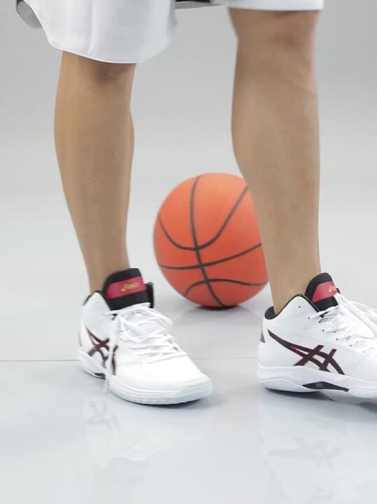 asics basketball shoes white