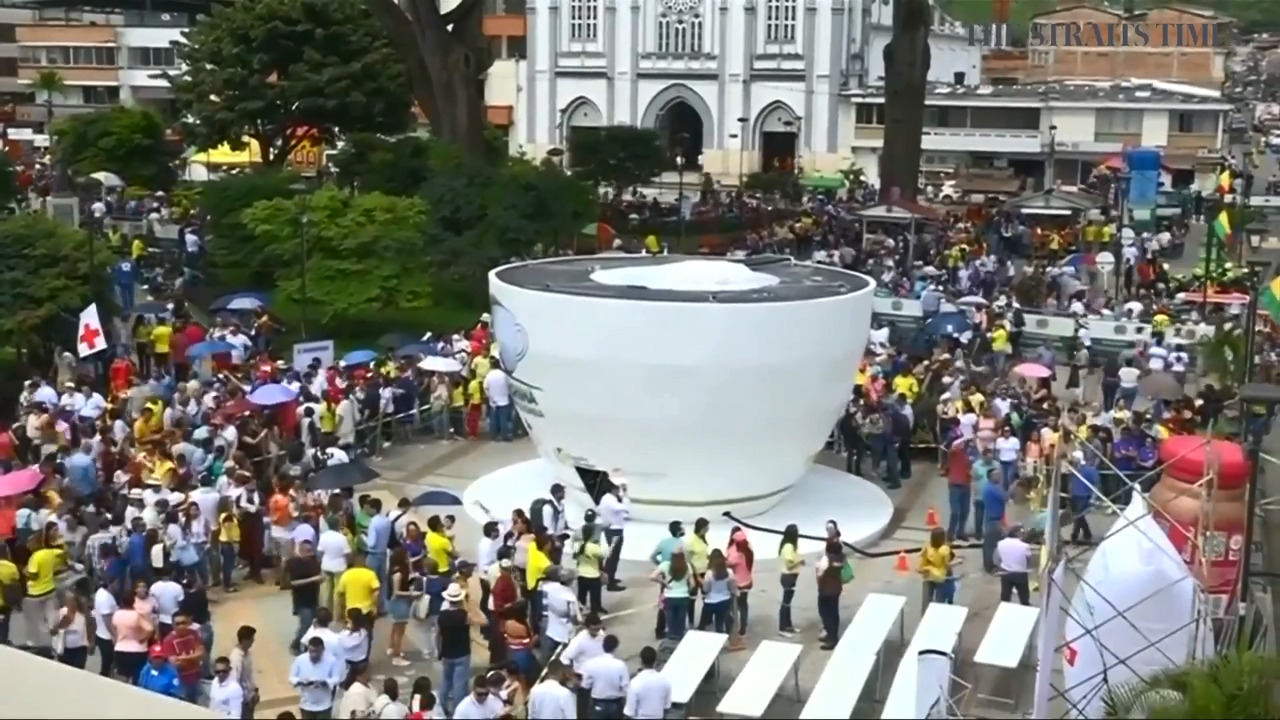 The World's Largest Coffee Cup