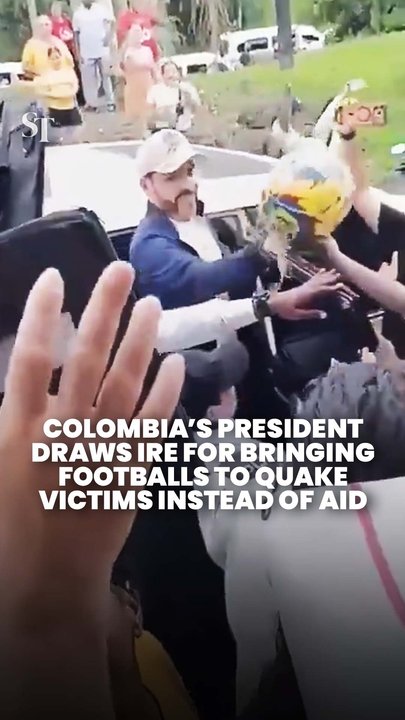 Colombia’s president gets flak for distributing footballs to earthquake victims