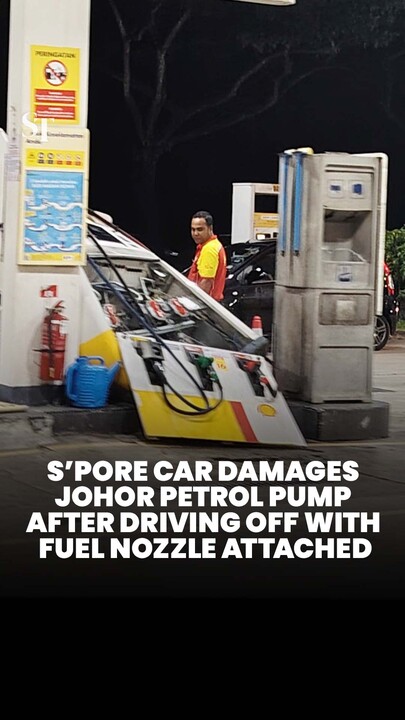 S’pore car damages Johor petrol pump after driving off with fuel nozzle attached