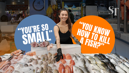 Female dental assistant turned fishmonger: She runs a market stall solo