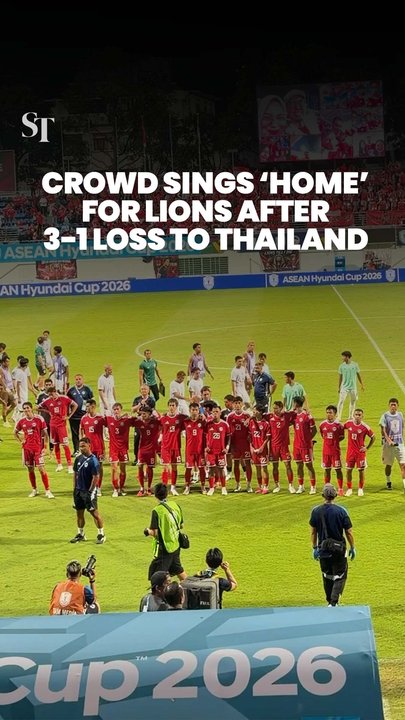 Singapore fans sing ‘Home’ after 3-1 defeat to Thailand in ASEAN C’ship semi-final first leg