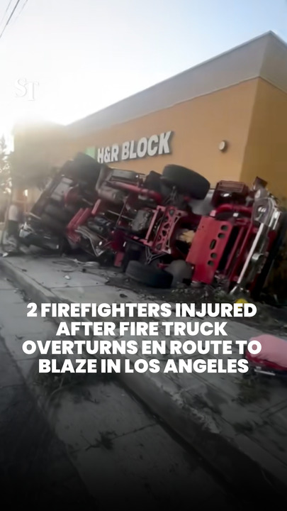 Fire truck overturns in Los Angeles, 2 firefighters injured 