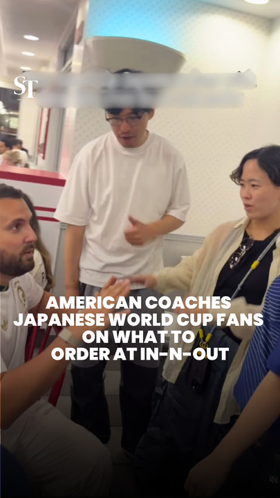 American coaches Japanese World Cup fans on their first order at In-N-Out