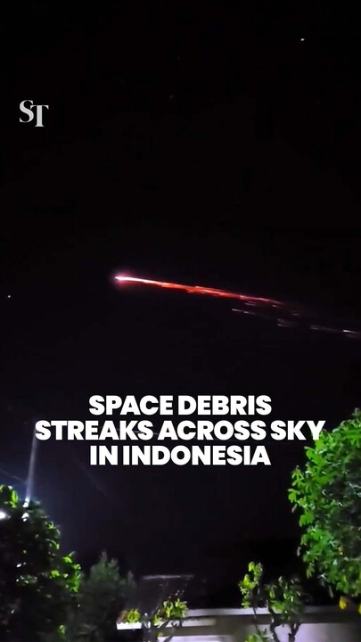 Bright streaks of light spotted over Lampung, Indonesia