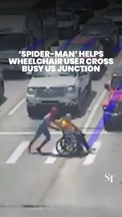 'Spider-Man' helps wheelchair user get across a busy junction in Arkansas
